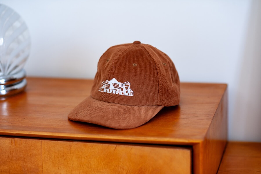 Casquette velours 6 panneaux