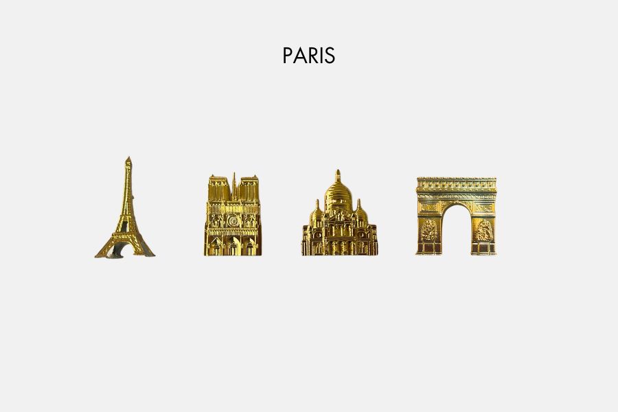 Personalized snow globe