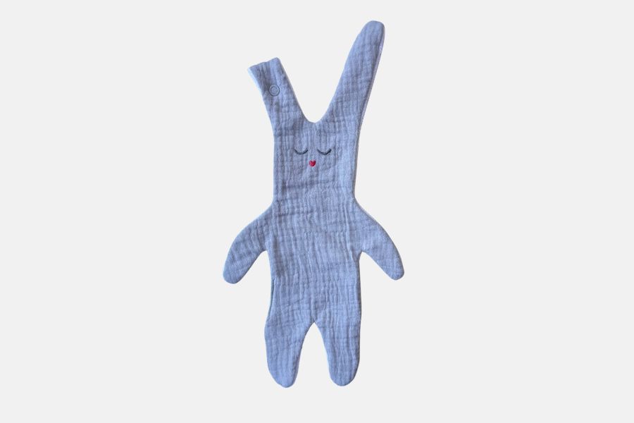 Custom comforter pacifier clip