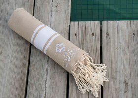 Personalised embroidered fouta towel