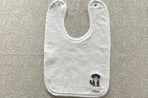 Bavoir bébé brodé - custom embroidered baby bib