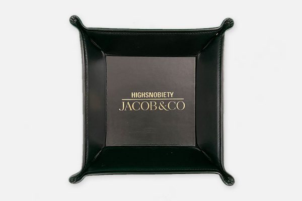 Personalized hotel leather tray, Vide-poche en cuir personnalisable