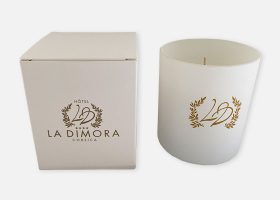 Customized 170g scented candles ; Bougies personnalisées 170gr