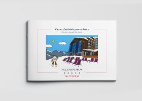 Custom fun activity book;Cahier d'activité personnalisé