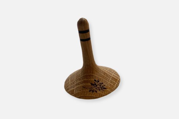 Toupie en bois personnalisée; Custom wooden spinning top
