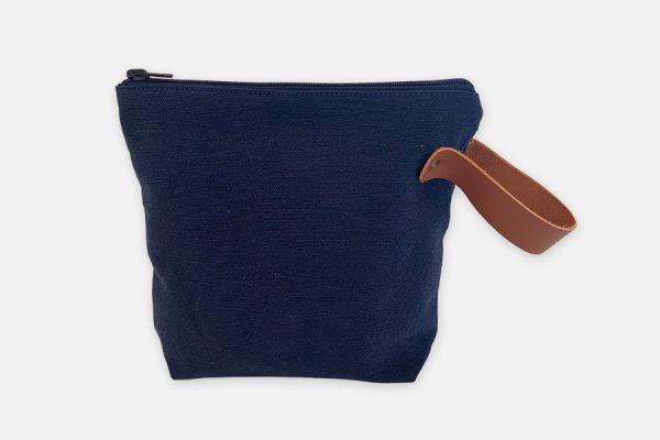 Custom stonewashed cosmetic bag ;trousse cosmétique en coton stone-washed