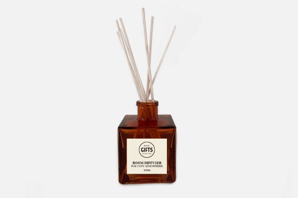 Custom amber reed diffusers ; Diffuseur de parfum ambré personnalisé