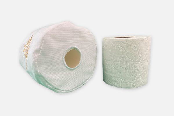 Pochon papier toilette brodé ; Toilet paper roll bag