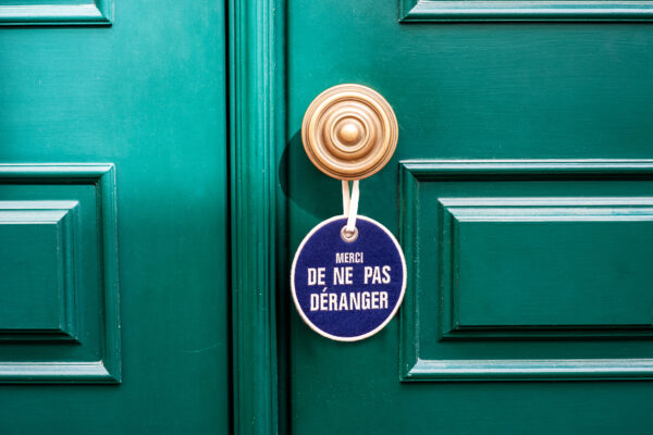 Accroche-porte en feutrine personnalisé ; Personalized felt door hanger