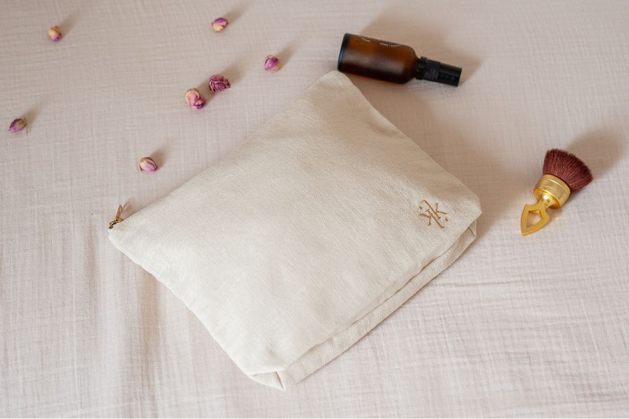 Custom linen travel bag