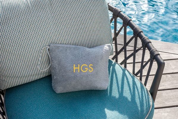 Trousse de plage éponge personnalisée ; Personalized terry cloth pouch