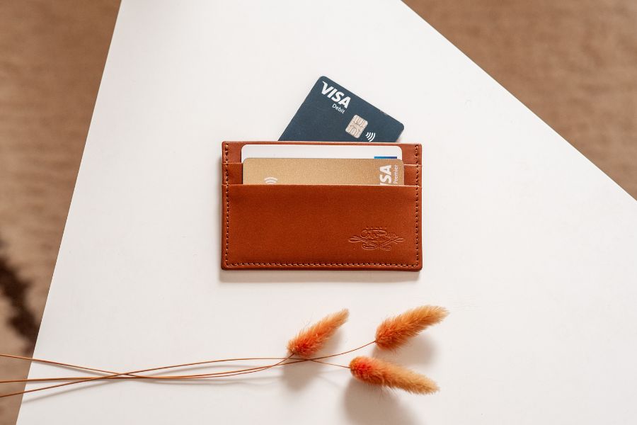 Rectangular leather card holder