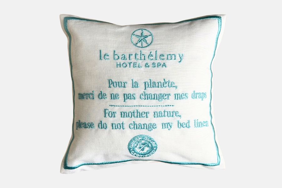 Custom "Do not change my linen" pillow