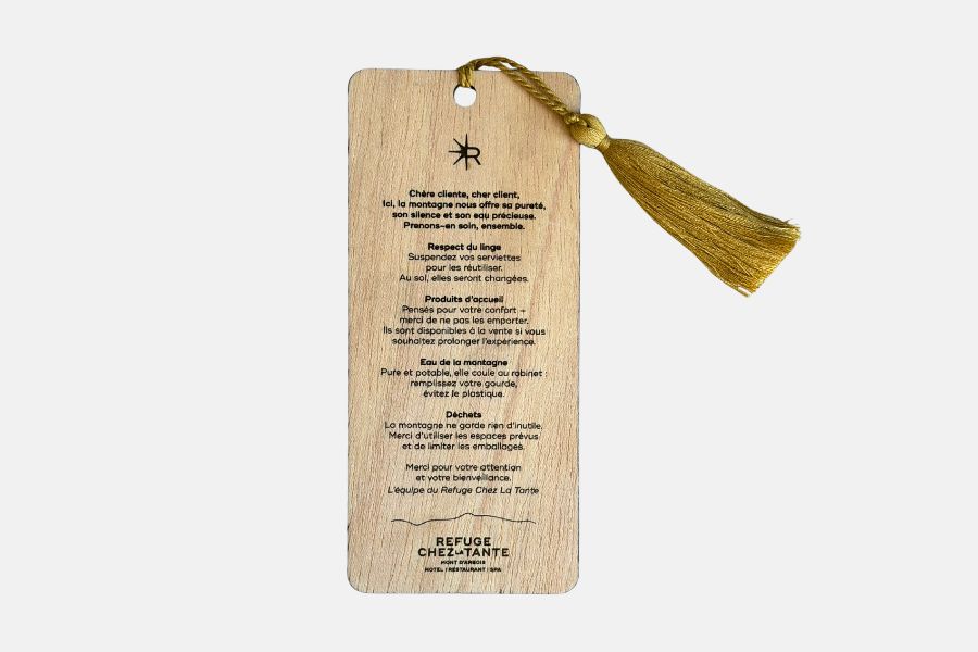 Pancarte RSE en bois personnalisée