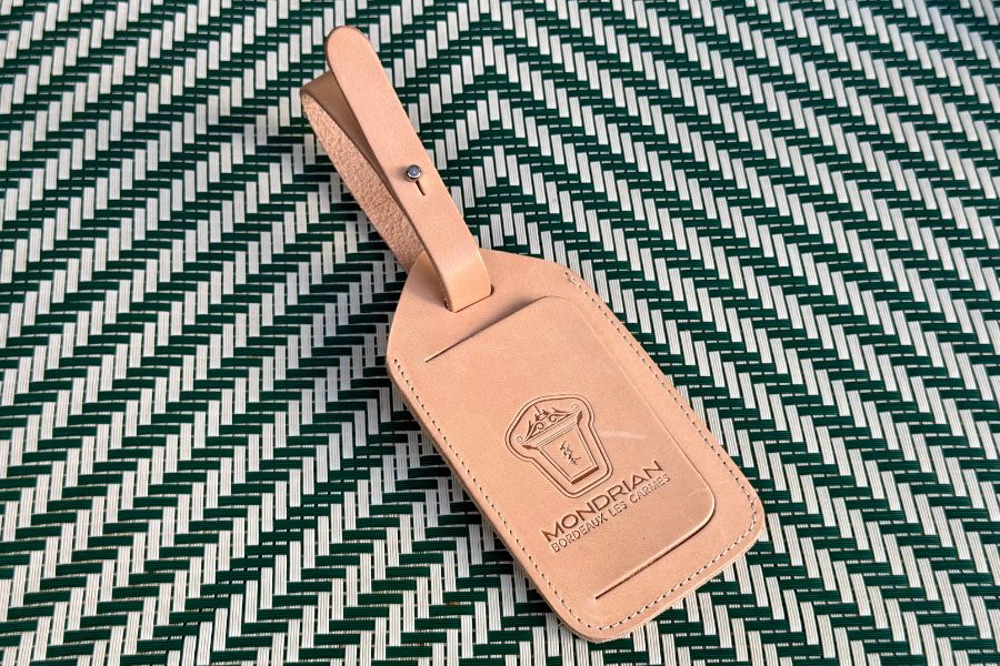 Étiquette de bagage de luxe en cuir végétal